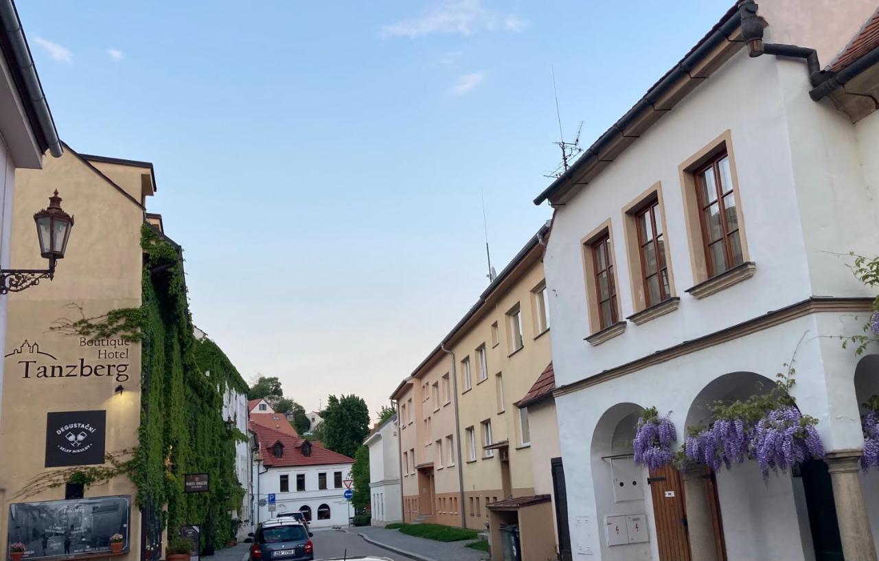 Family Provence Mikulov Exterior foto